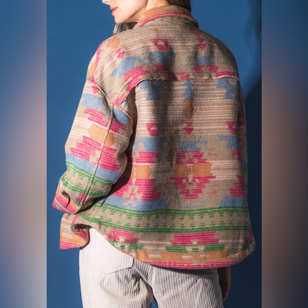 Western Aztec Print Button Flap Pocket Shacket - Picture 3 of 8